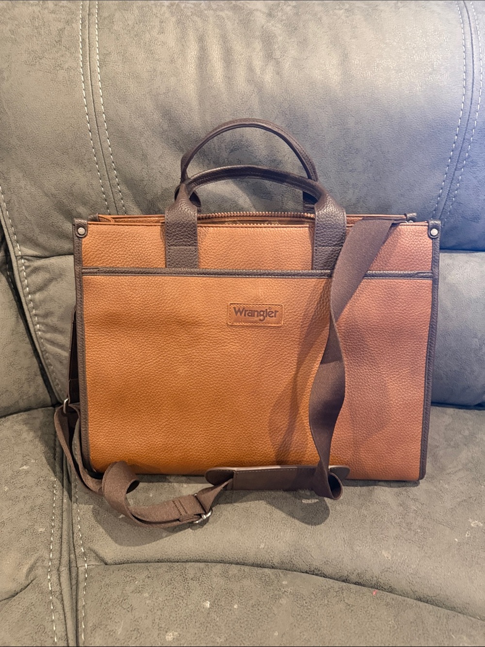 Wrangler Brown and Tan Leather Briefcase with Shoulder Strap